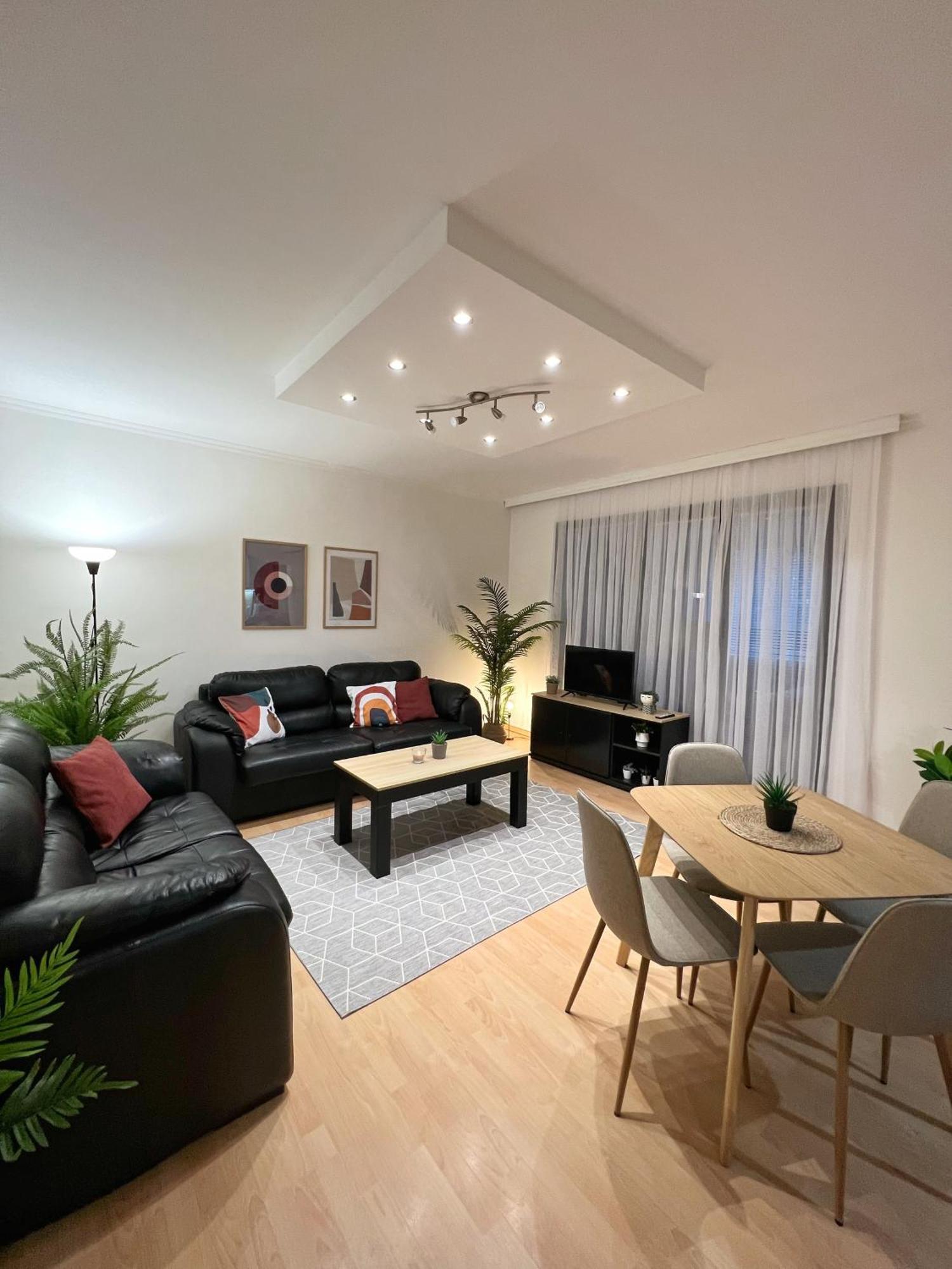 Charming 2 Bedroom Apartment Scopia Exterior foto